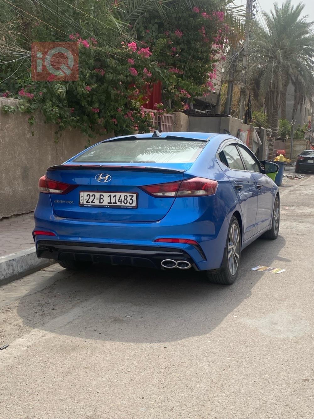 Hyundai Elantra